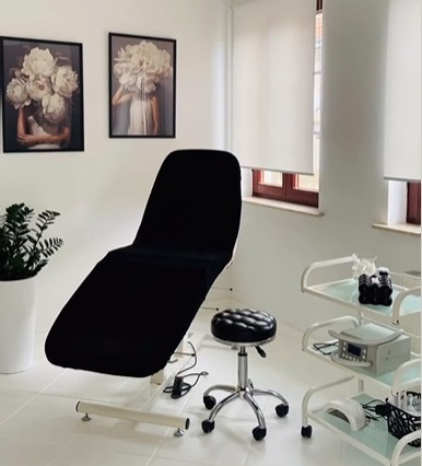 L’esthetique wnętrze salonu